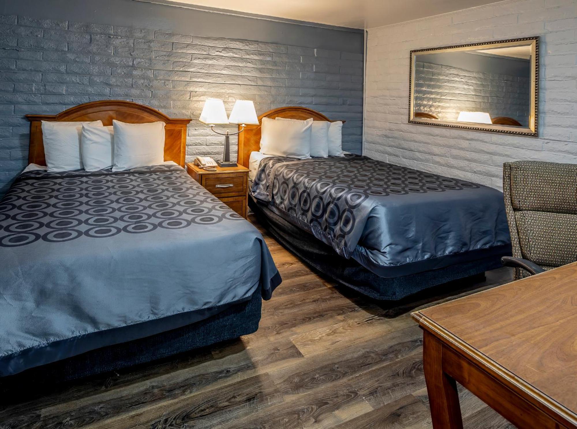 Hitching Post Studios Inn Santa Cruz Exterior photo